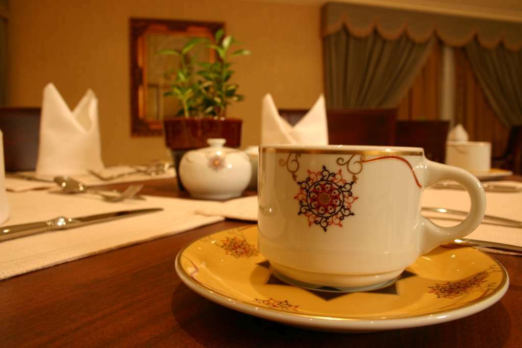 Amjad Royal Suites Hotel Jeddah Restoran foto