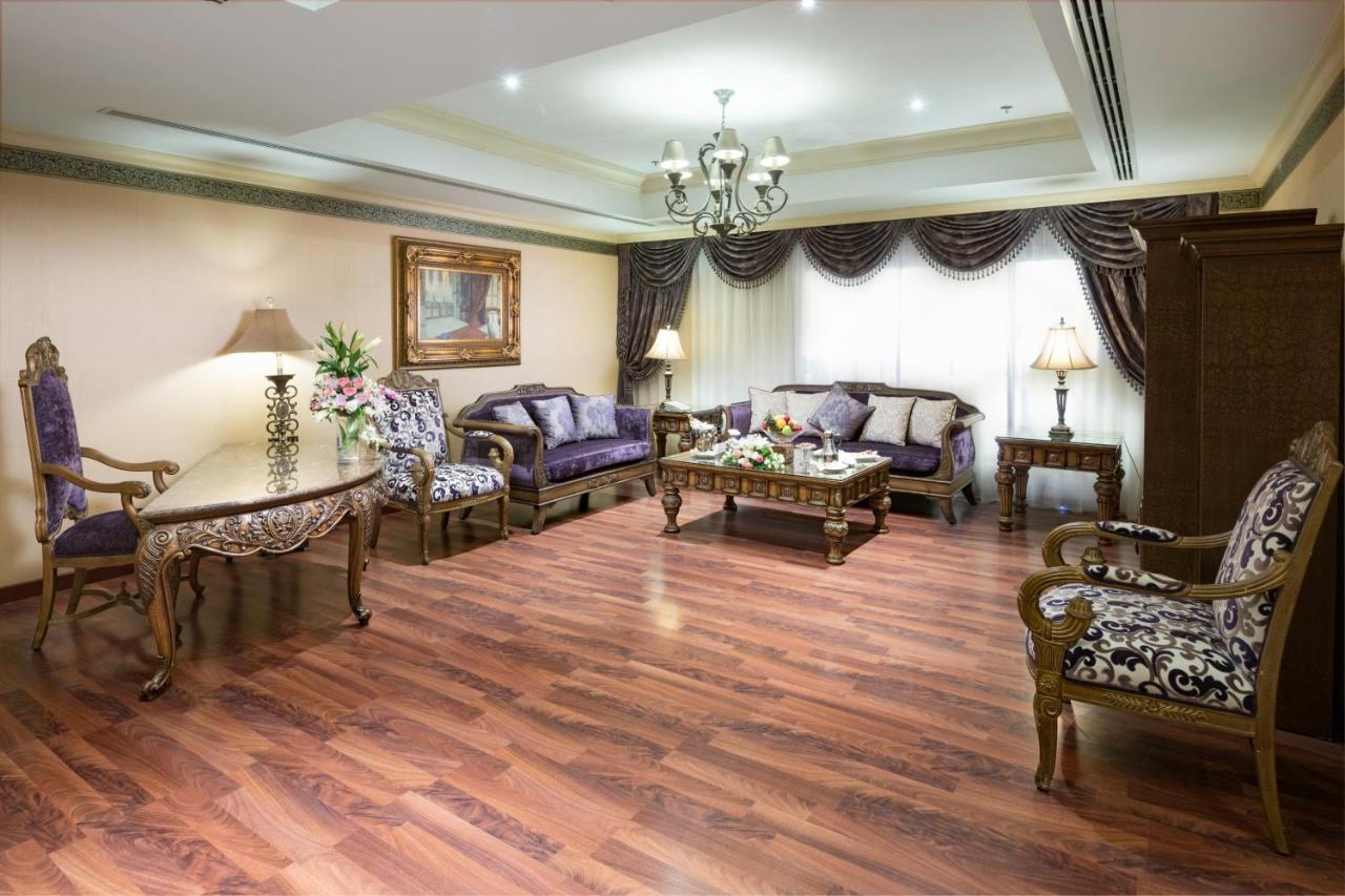 Amjad Royal Suites Hotel Jeddah Bagian luar foto