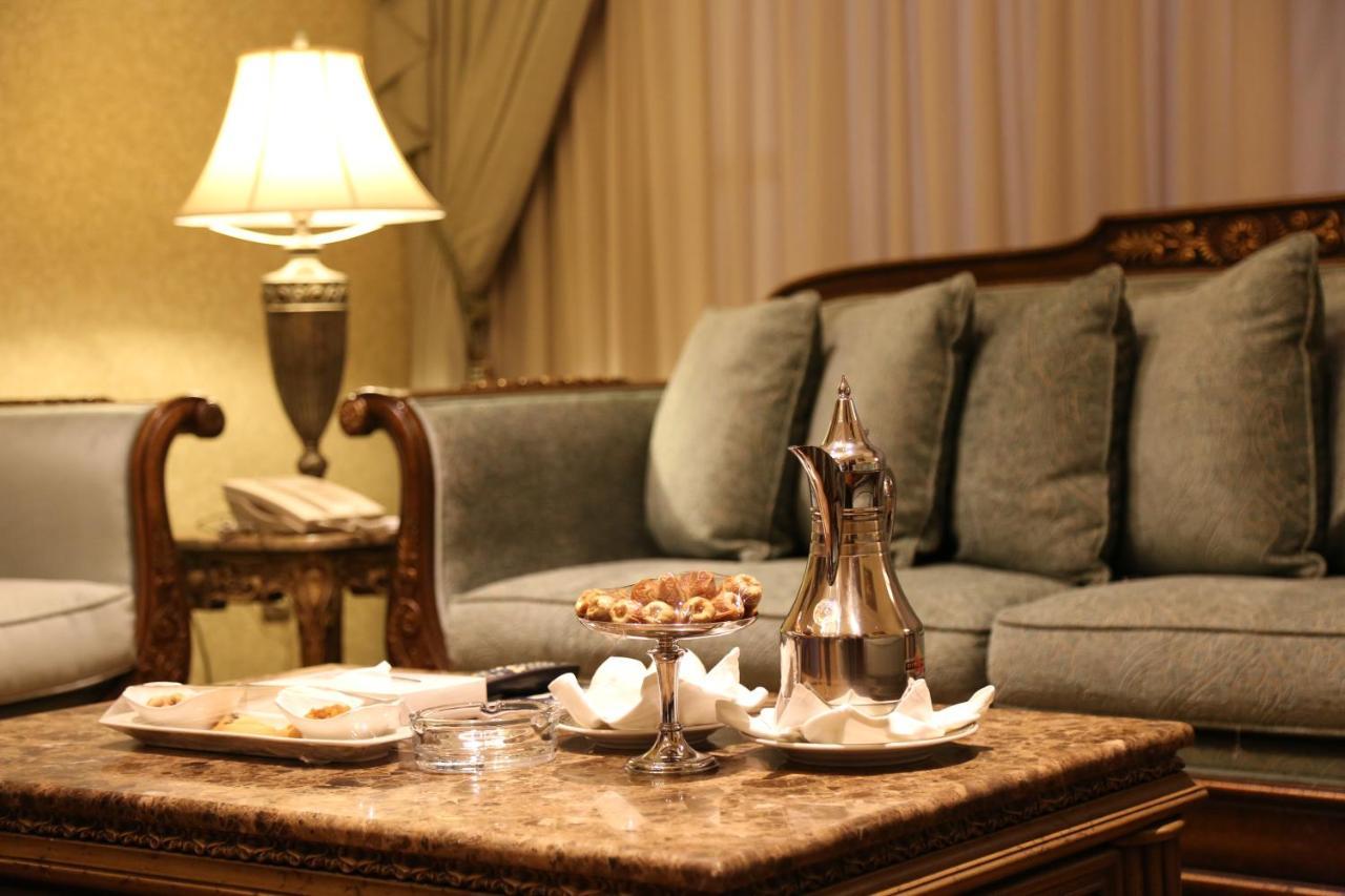 Amjad Royal Suites Hotel Jeddah Bagian luar foto